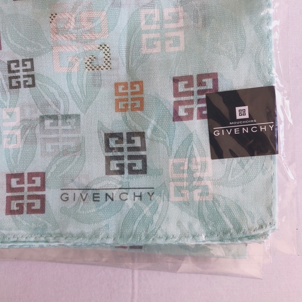 Rare GIVENCHY classic logo handkerchiefs, Scarves - Picture 7 of 8